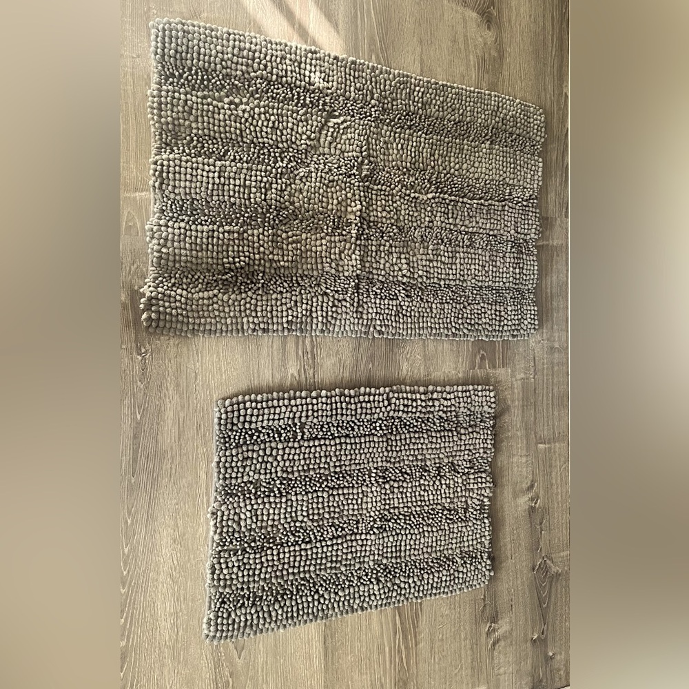 Grey Bathroom Rug Set - Picture 2 of 2